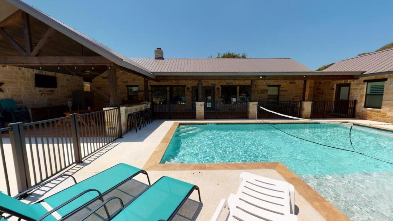 Heartstone Lodge Concan Exterior foto